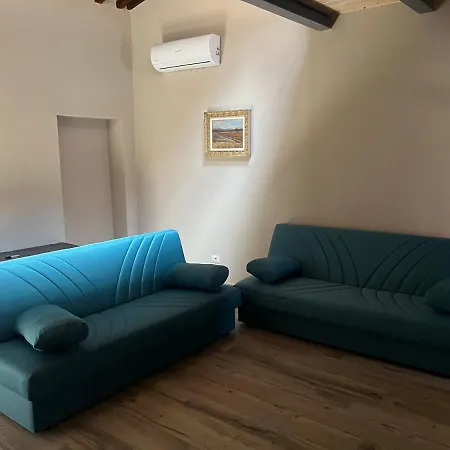 Isabella Apartment *